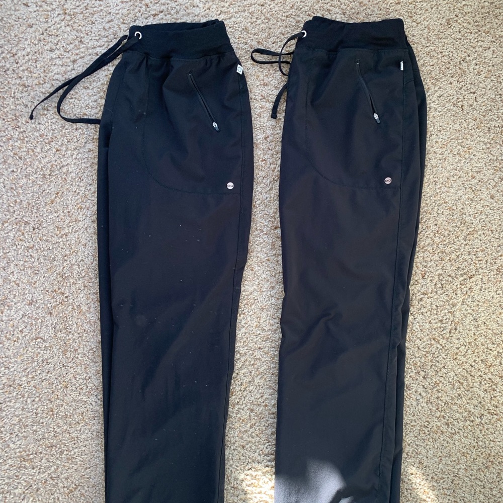 Cherokee Infinity scrub bottoms